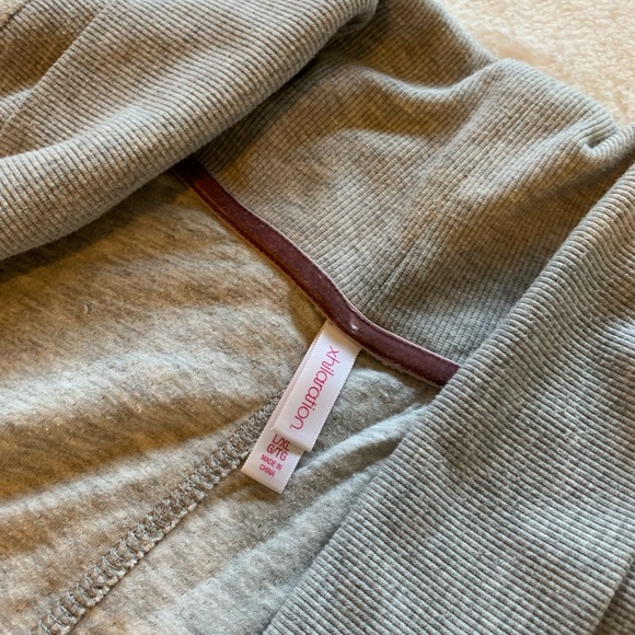 Gray Cardigan - Picture 2 of 3